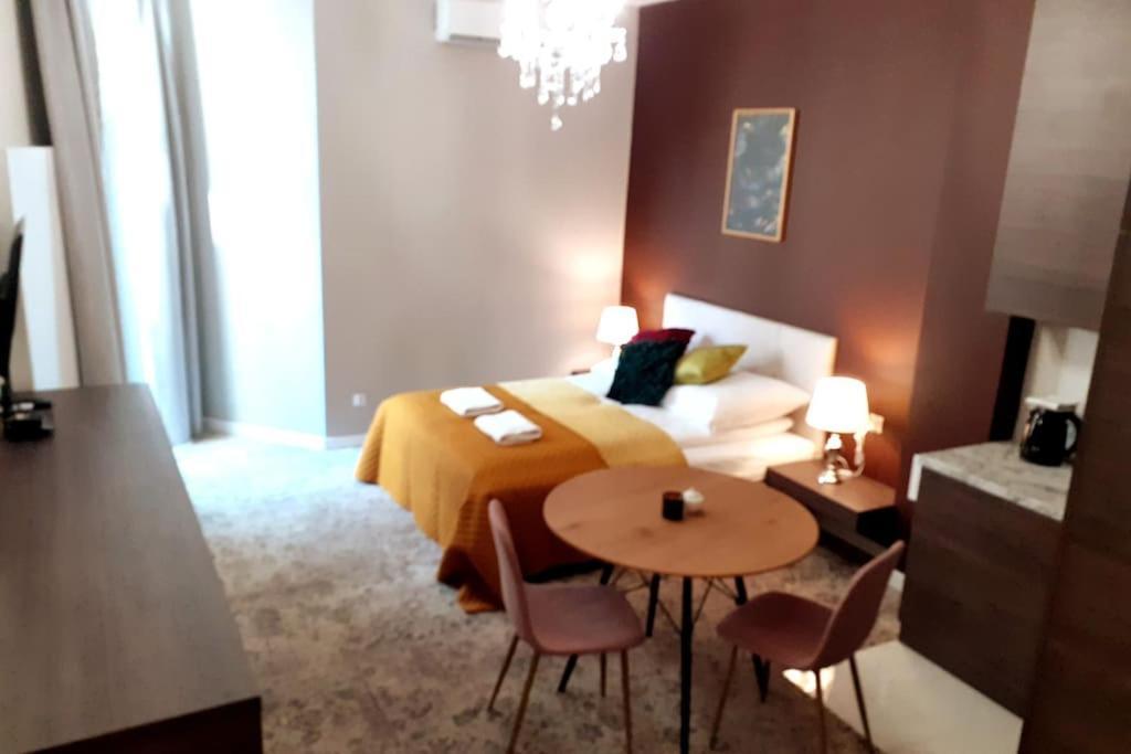Luxury - Rakowicka 6 * Kraków